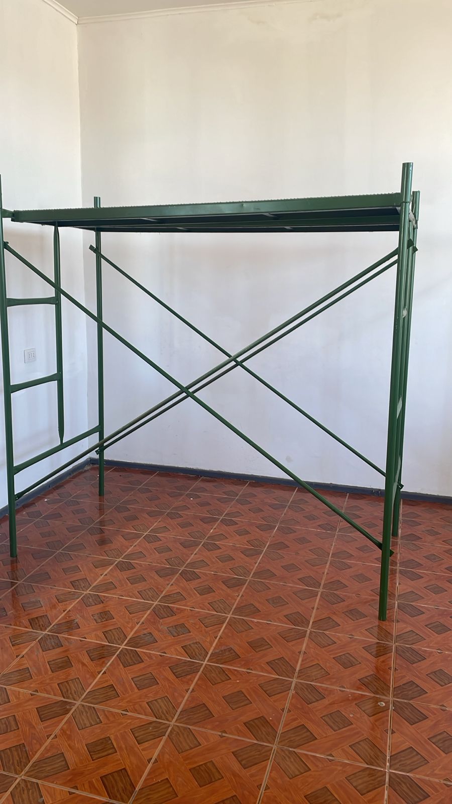 ANDAMIO METÁLICO MULTIPROPÓSITO