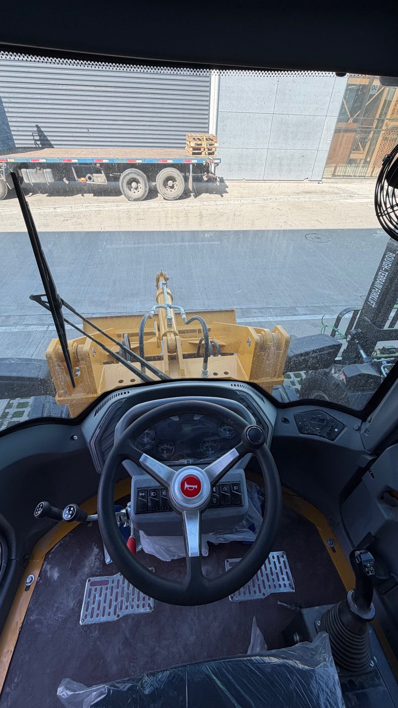 Cargador Frontal 1.700 kgs HUAYA