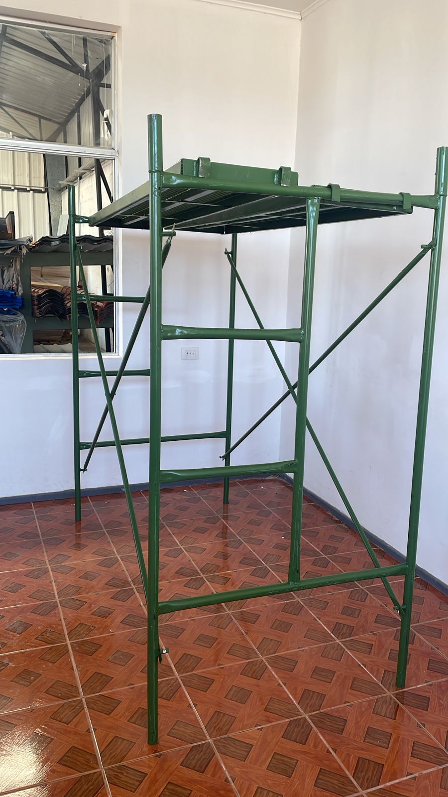 ANDAMIO METÁLICO MULTIPROPÓSITO